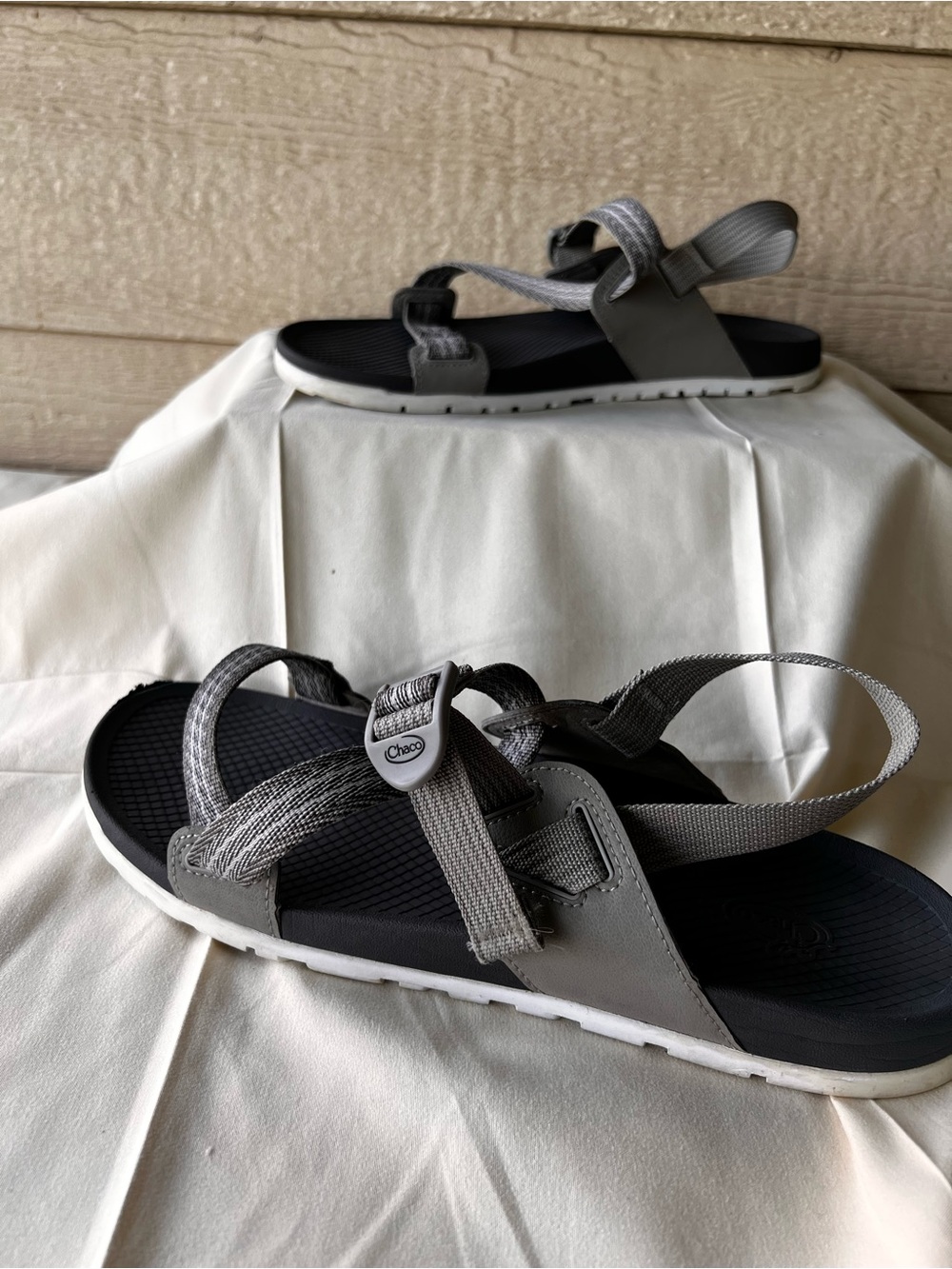 Chaco Lowdown Grey Strappy Sport Hiking Sandals Women's Size 12